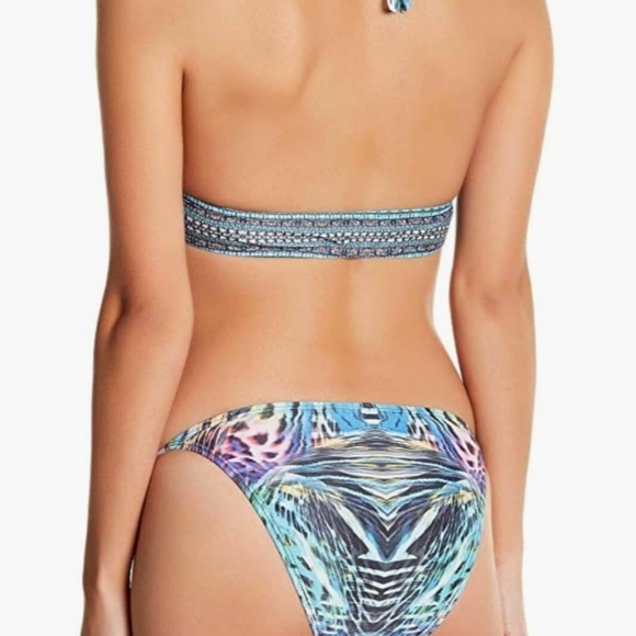 True Colors Bikinis - Picture 2 of 4